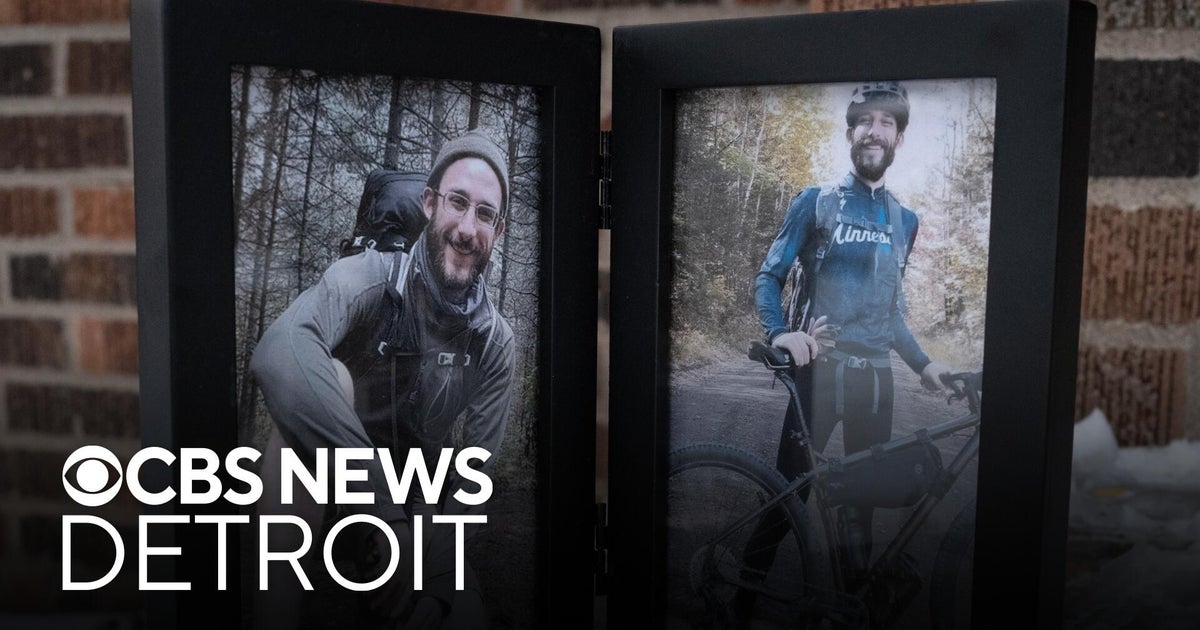 How a union is honoring Alex Pretti outside a Detroit VA hospital