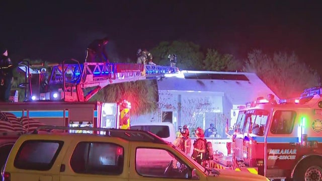 cbsmiami-miramar-fire-1.jpg 