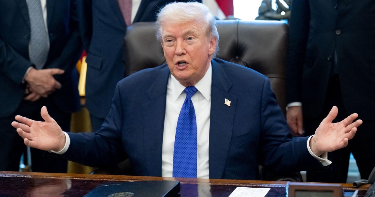 Trump calls for Republicans to "nationalize" election voting