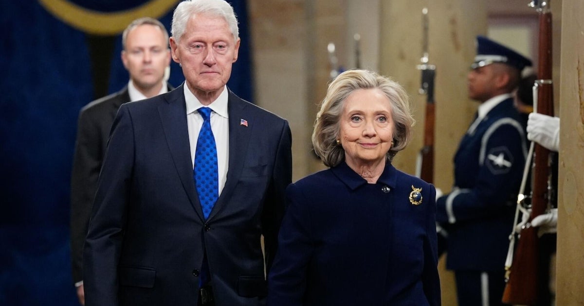Why the Clintons changed their mind on testifying about Epstein