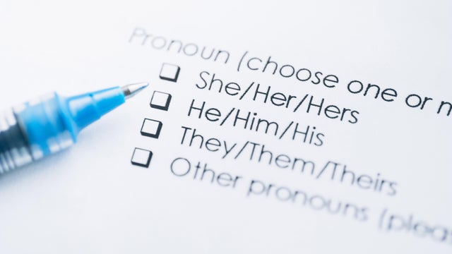 Different pronouns in a questionnaire 