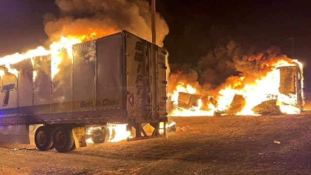 truck-fire-arizona.jpg 