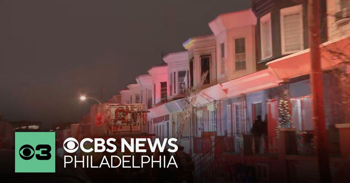25-year-old man killed in fire in Kingsessing neighborhood of Philadelphia