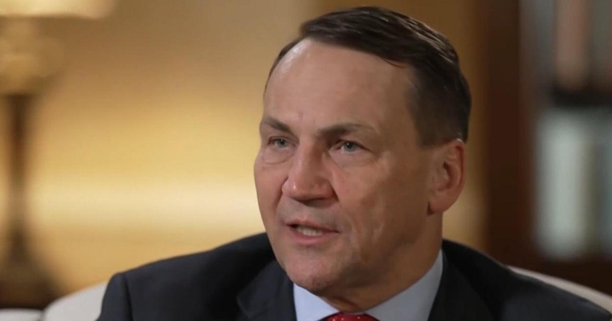 Official: Poland "feels threatened" by Russia