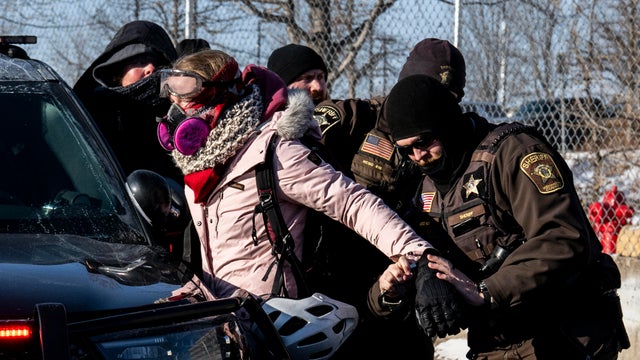 TOPSHOT-US-IMMIGRATION-ICE-SHOOTING 