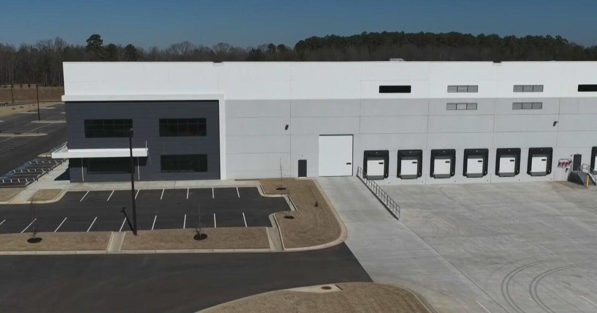 Social Circle officials concerned over ICE detention center plans - CBS ...