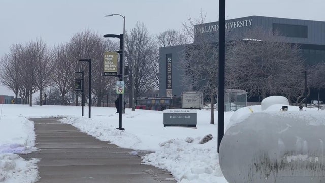 Oakland University students react after stabbing on campus 