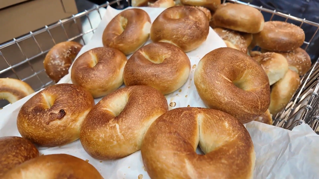 pop-up-bagels-1.png 