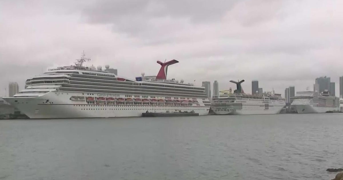 Teen suspect in stepsister’s Carnival cruise death appears in Miami federal court