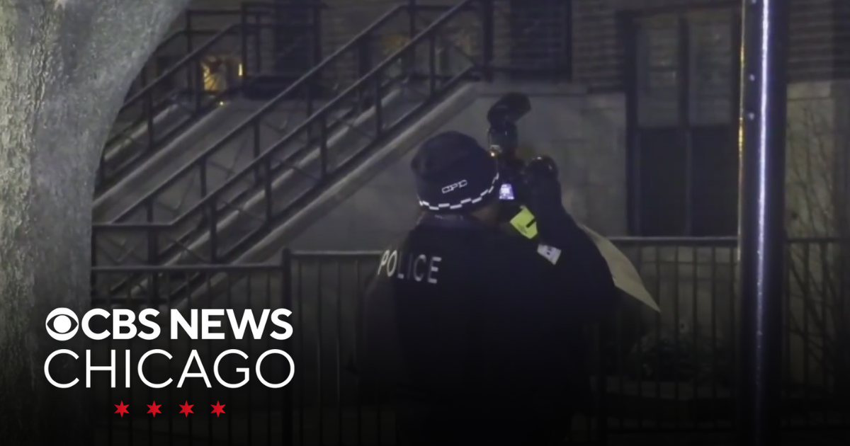 Police investigate death of 10-year-old girl in Chicago's Bronzeville neighborhood