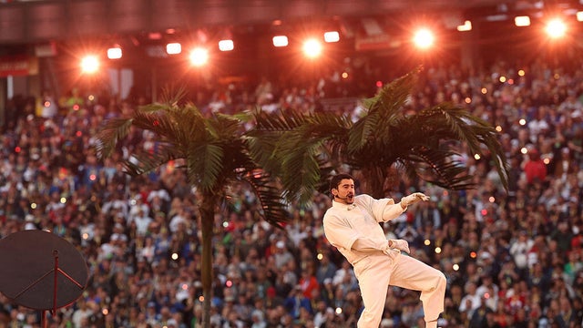 TOPSHOT-US-ENTERTAINMENT-MUSIC-GRAMMYS-AWARD-ARRIVALS 