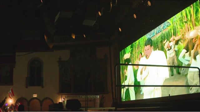 Super Bowl Bad Bunny 