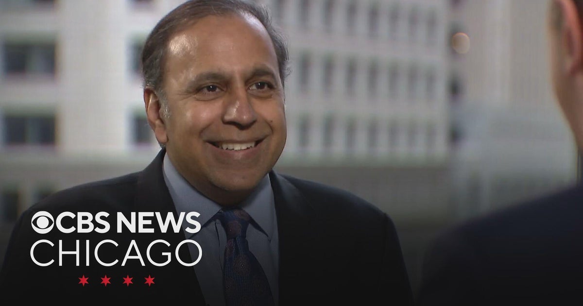 Illinois Senate candidate Raja Krishnamoorthi sits down with CBS Chicago's Chris Tye