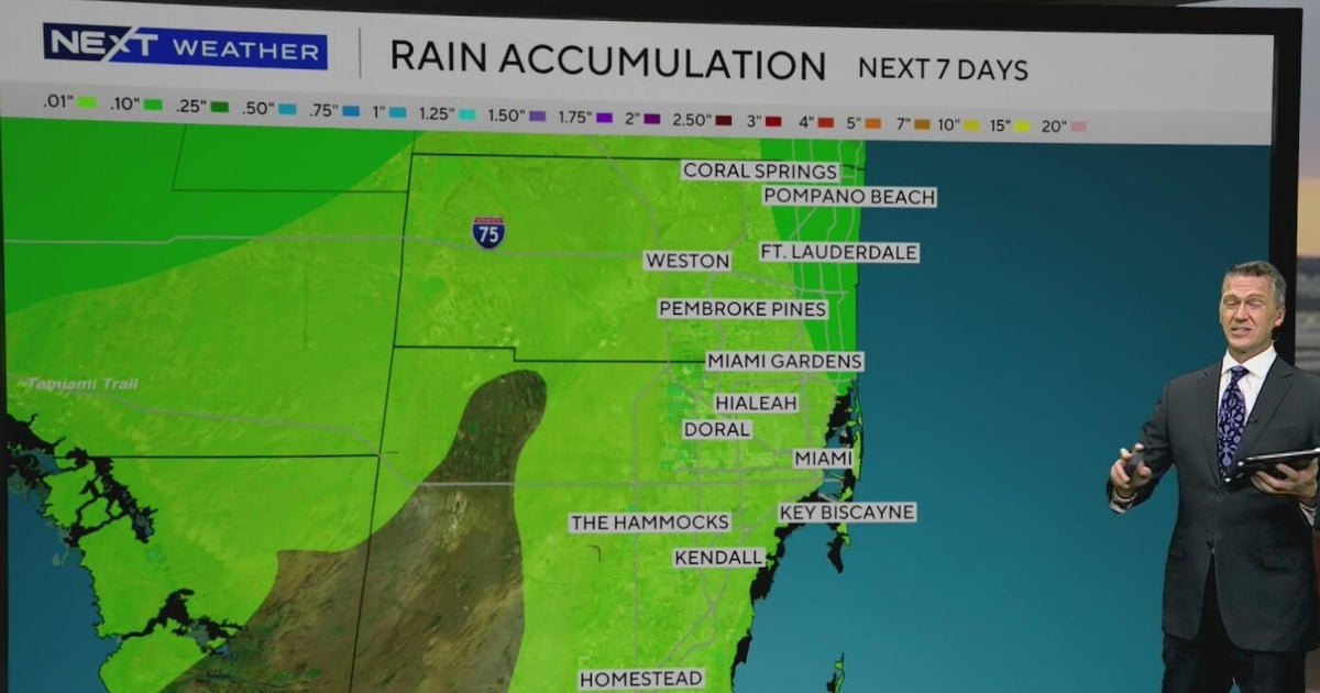 Rain chances continue to be low as temperatures in South Florida hit 80