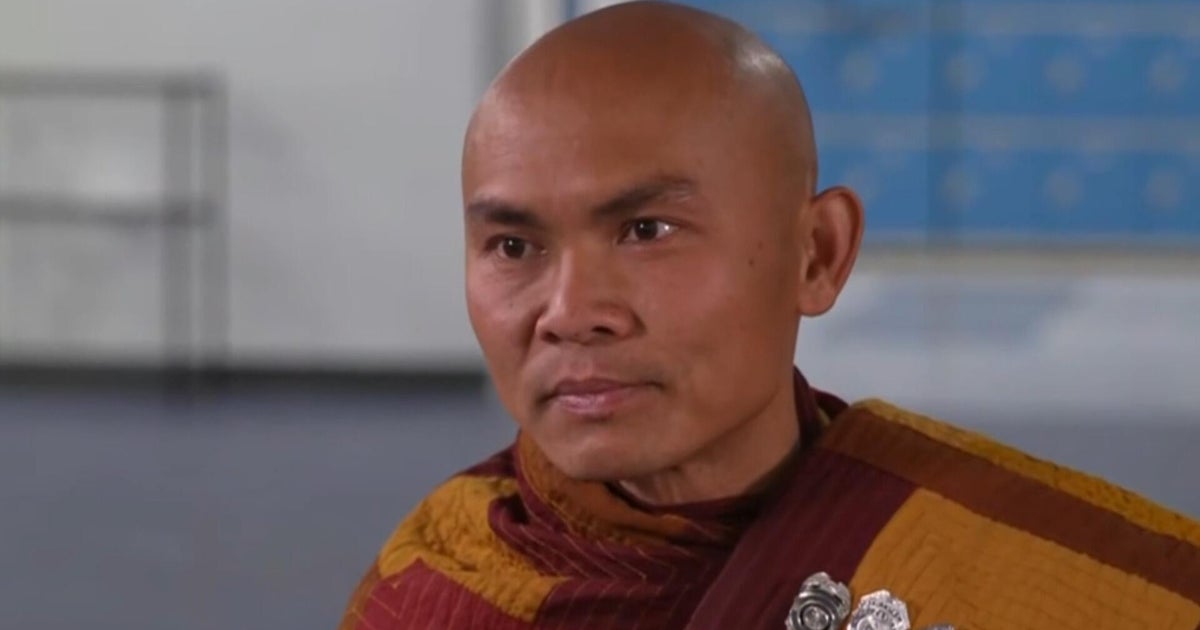 Buddhist monk recounts 15-week peace walk across U.S. after reaching final destination