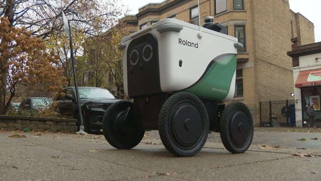 021226-delivery-robot-clean.jpg 