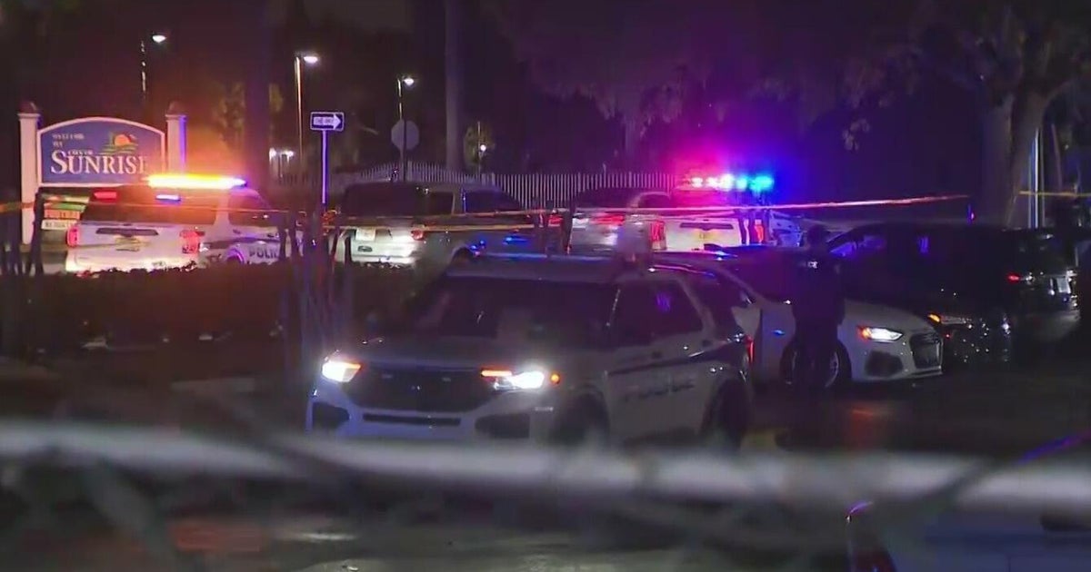 Man killed in Sunrise shooting at condo complex