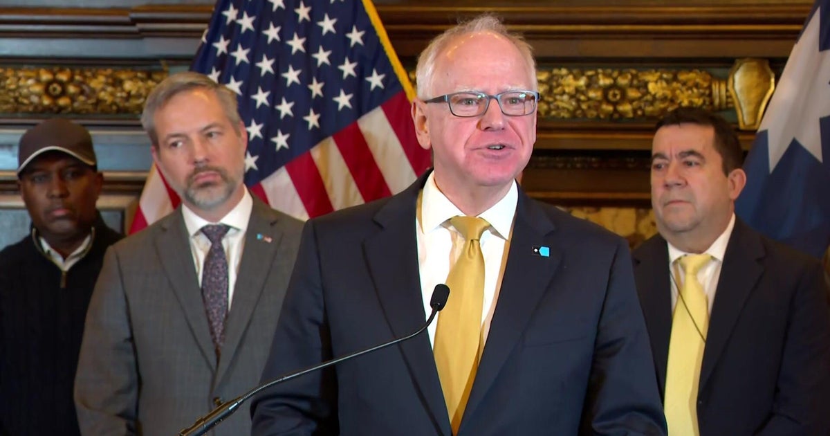 Gov. Tim Walz “cautiously optimistic” about federal immigration enforcement drawdown, focuses on recovery for small businesses