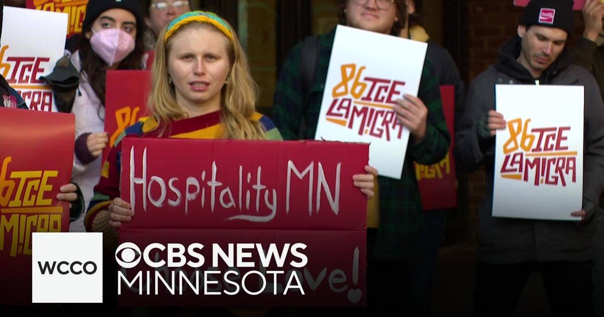 Minneapolis restaurant workers, owners lament losses from ICE surge