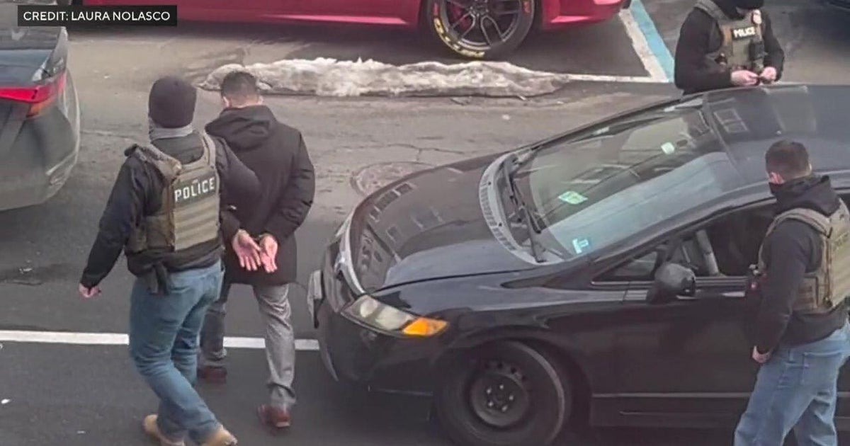 Video shows 2 men detained by ICE agents near N.J. church