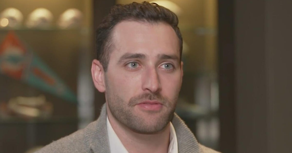 Dolphins employee and cancer survivor proves motto