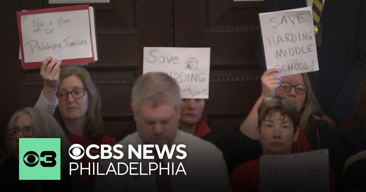 Philadelphia leaders, families criticize plan to close schools, ask superintendent for details