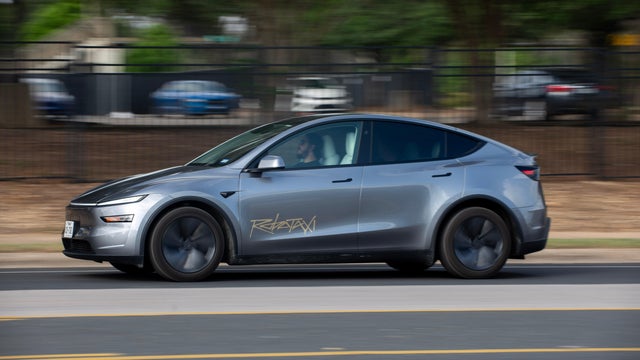 Tesla To Roll Out&nbsp;Robotaxis&nbsp;In Overdue Step Toward Musk Dream 