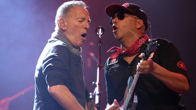 Bruce Springsteen and Tom Morello, anti-ICE, Defend Minnesota! concert, Minneapolis, January 2026 