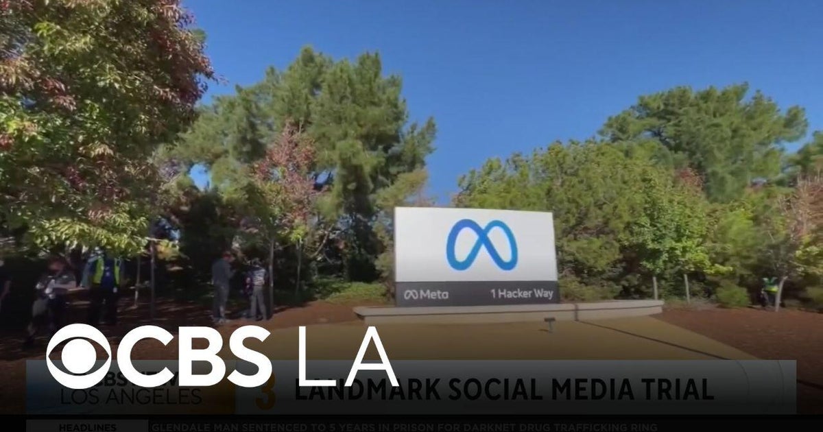 Mark Zuckerberg arrives in Los Angeles court ahead of social media trial