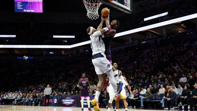 Dallas Mavericks v Minnesota Timberwolves 