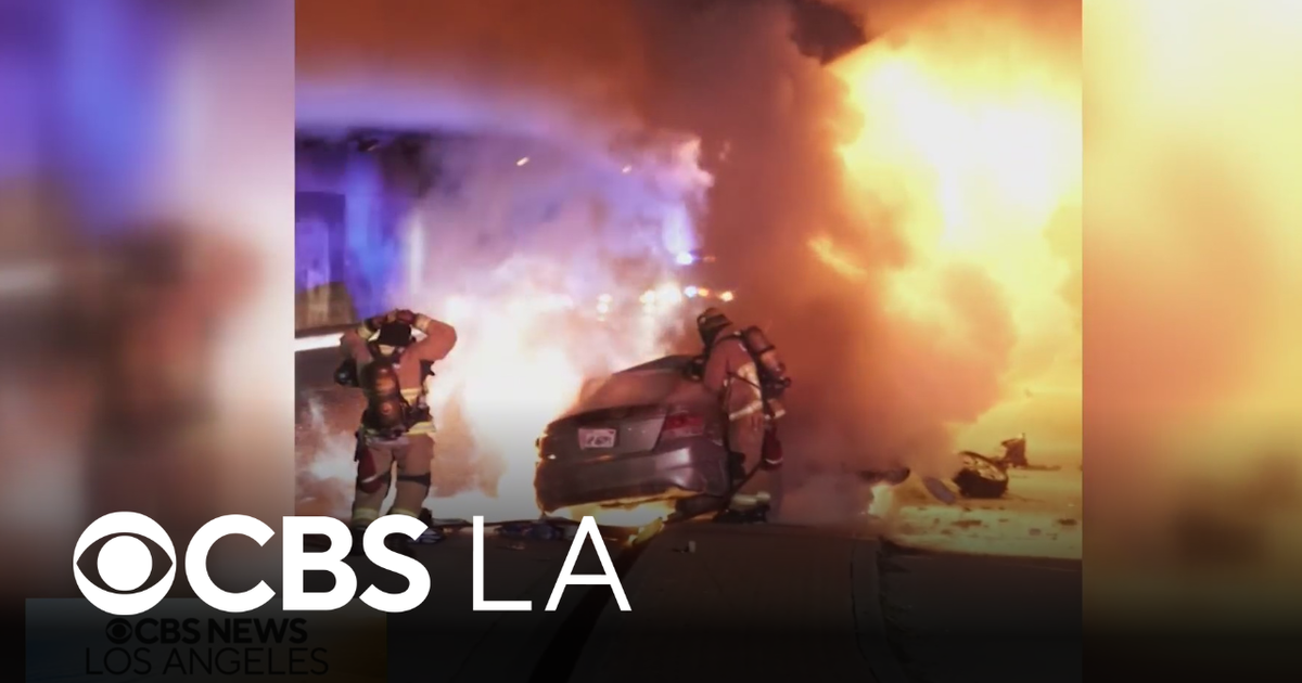 Fiery crash in Long Beach leaves 4 dead - CBS Los Angeles