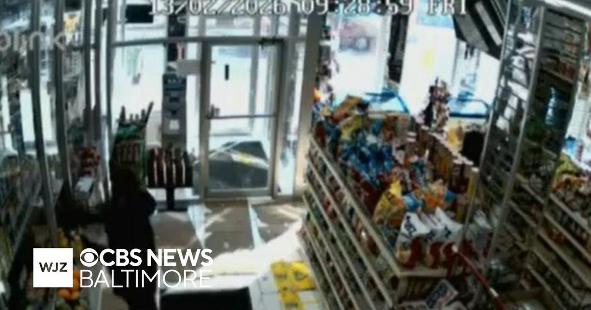 Man accused of killing a father of 3 in Baltimore corner store denied ...