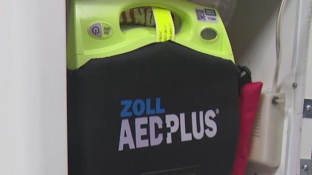 Automated external defibrillator 