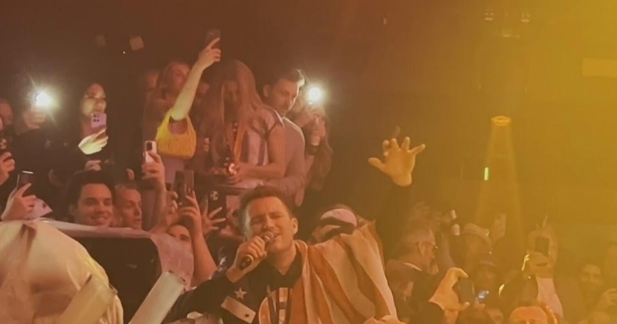 U.S. men’s hockey team celebrates gold medal win Miami style