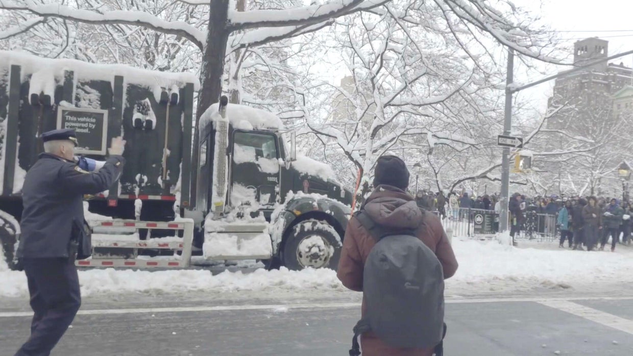 NYC Mayor Mamdani on video of NYPD officers hit with snowballs: "Treat ...