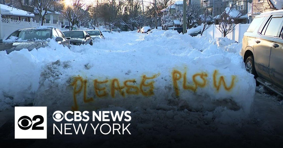 Some Staten Island roads remain impassable in wake of blizzard