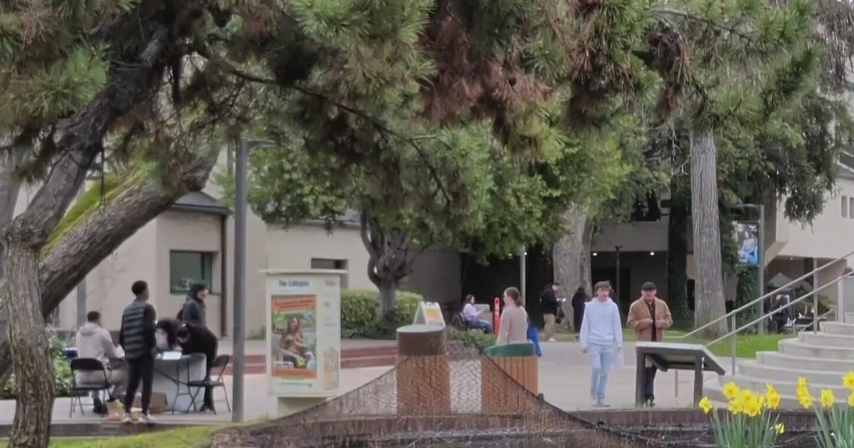 California leaders push to allow community colleges to offer bachelor's degrees