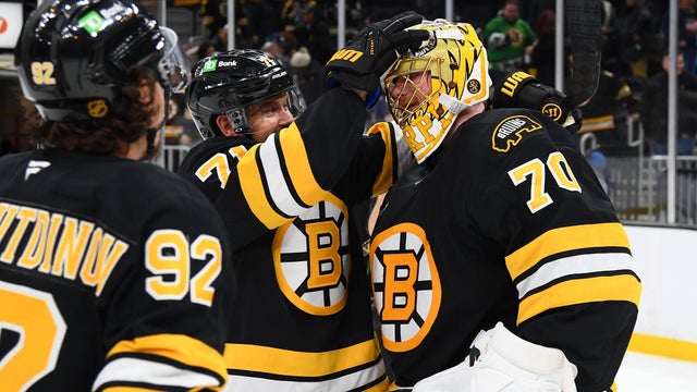 Columbus Blue Jackets v Boston Bruins 