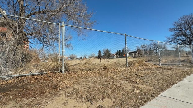 housing-low-income-families-5pkg-frame-0.jpg