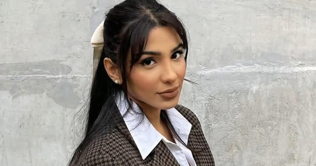 Protests outside Columbia University after DHS detains and later releases student