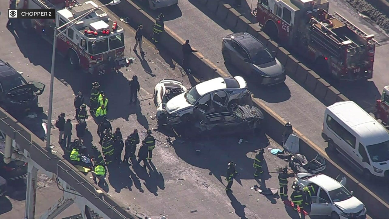 Long Island Expressway news - Today’s latest updates - CBS New York