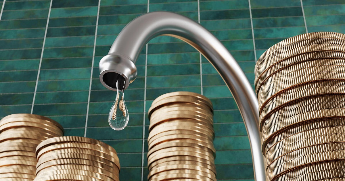 Fort Lauderdale officials respond to residents’ concerns about sudden, sky-high water bills