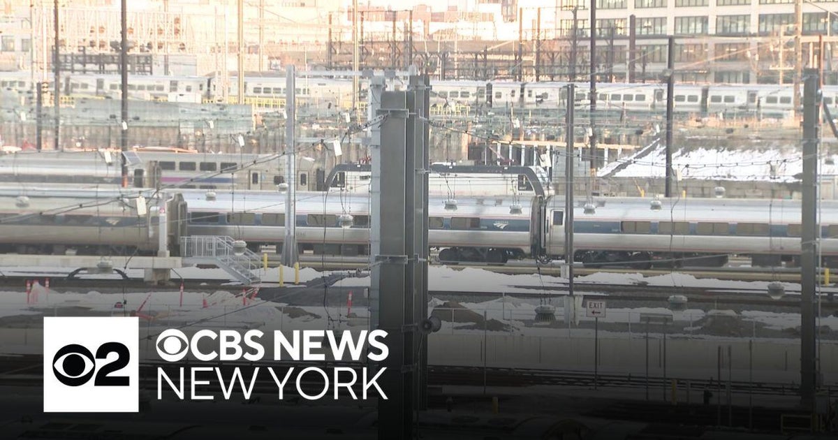 Mayor Mamdani pitches Sunnyside Rail Yard housing project to President Trump