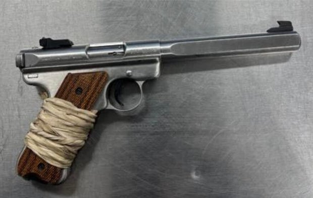 Armed robbery, assault in Anne Arundel County 