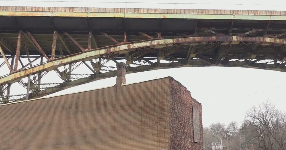 Community members say bridge in Pittsburgh is 