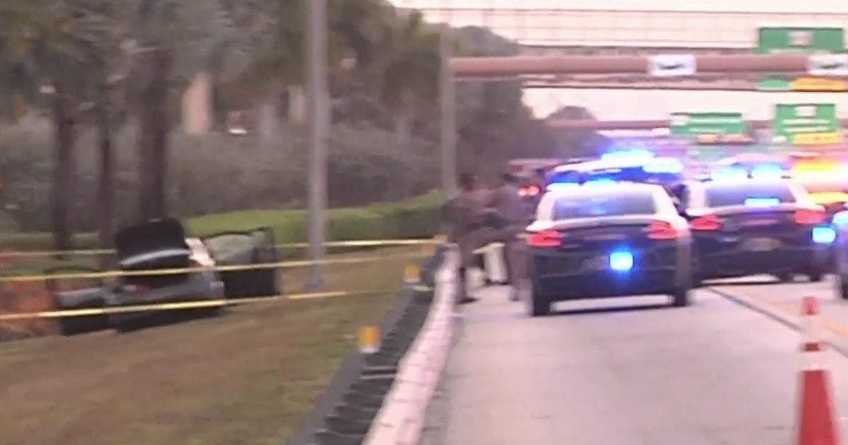 FHP trooper shoots woman after being stabbed on SR 836, officials say