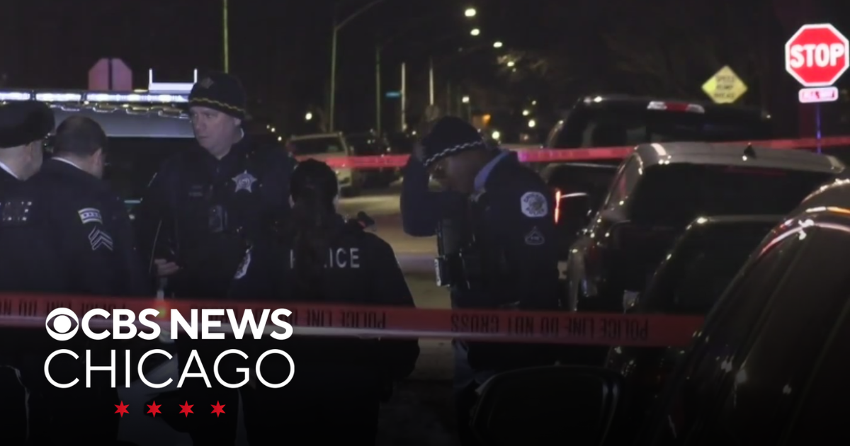 2 women shot and killed on Chicago's Far South Side - CBS Chicago