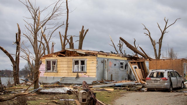 Tornado Leaves Multiple People Dead in Southwest Michigan 