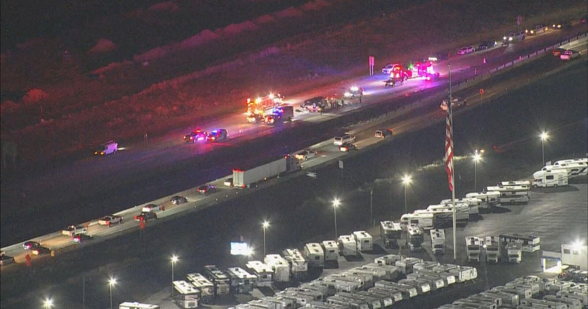 Deadly crash closes I-25 in Northern Colorado