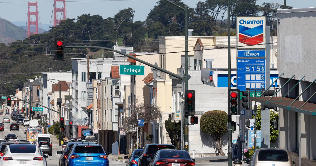 Here's how much Americans are paying for gas as oil tops $100